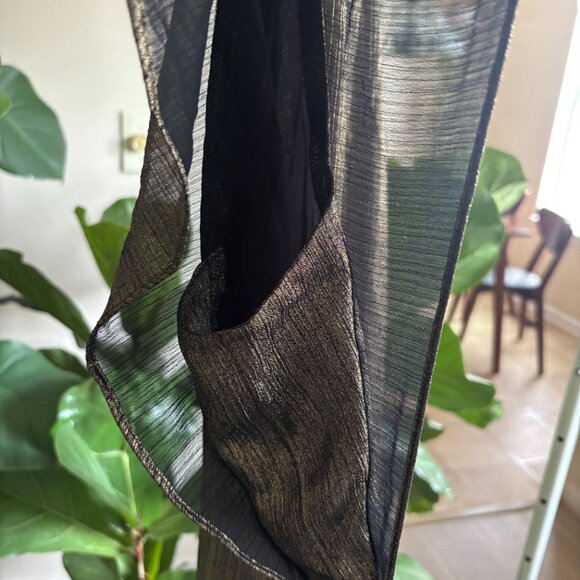 NWOT Ann Taylor LOFT Shimmer Flutter Sleeve Shell Top S - Picture 5 of 5